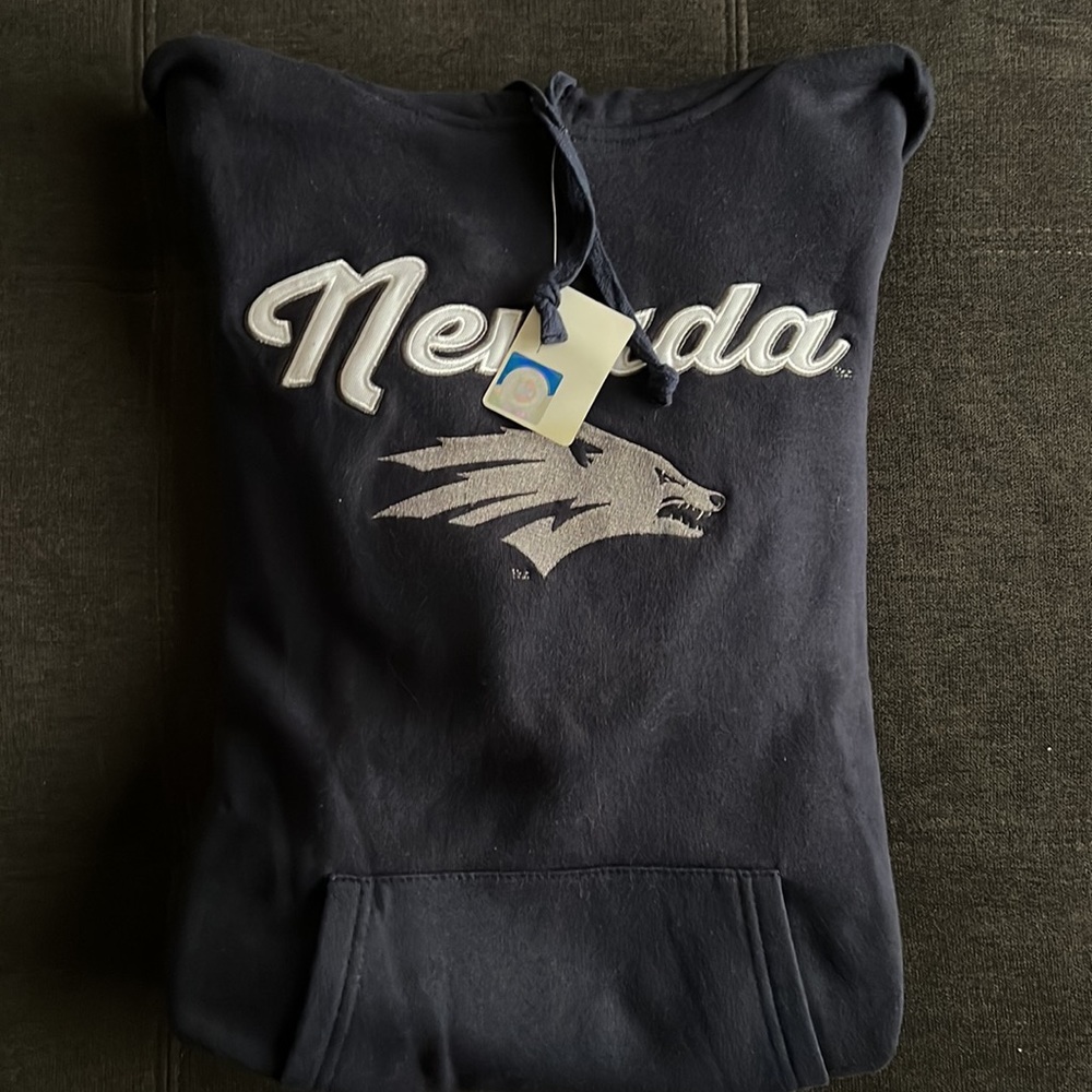 UNIVERSITY OF NEVADA UNR COLLEGIATE EMBROIDERED HOODIE SWEATSHIRT